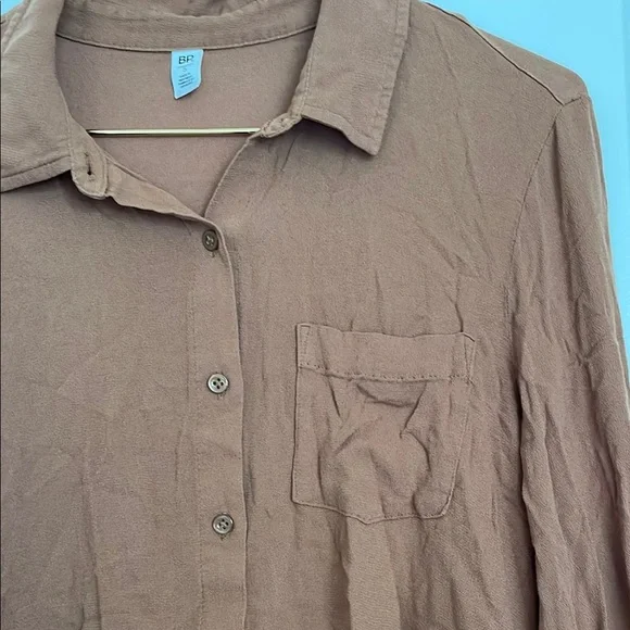 Rust Ruffle Button-Up Shirt - Picture 3 of 5